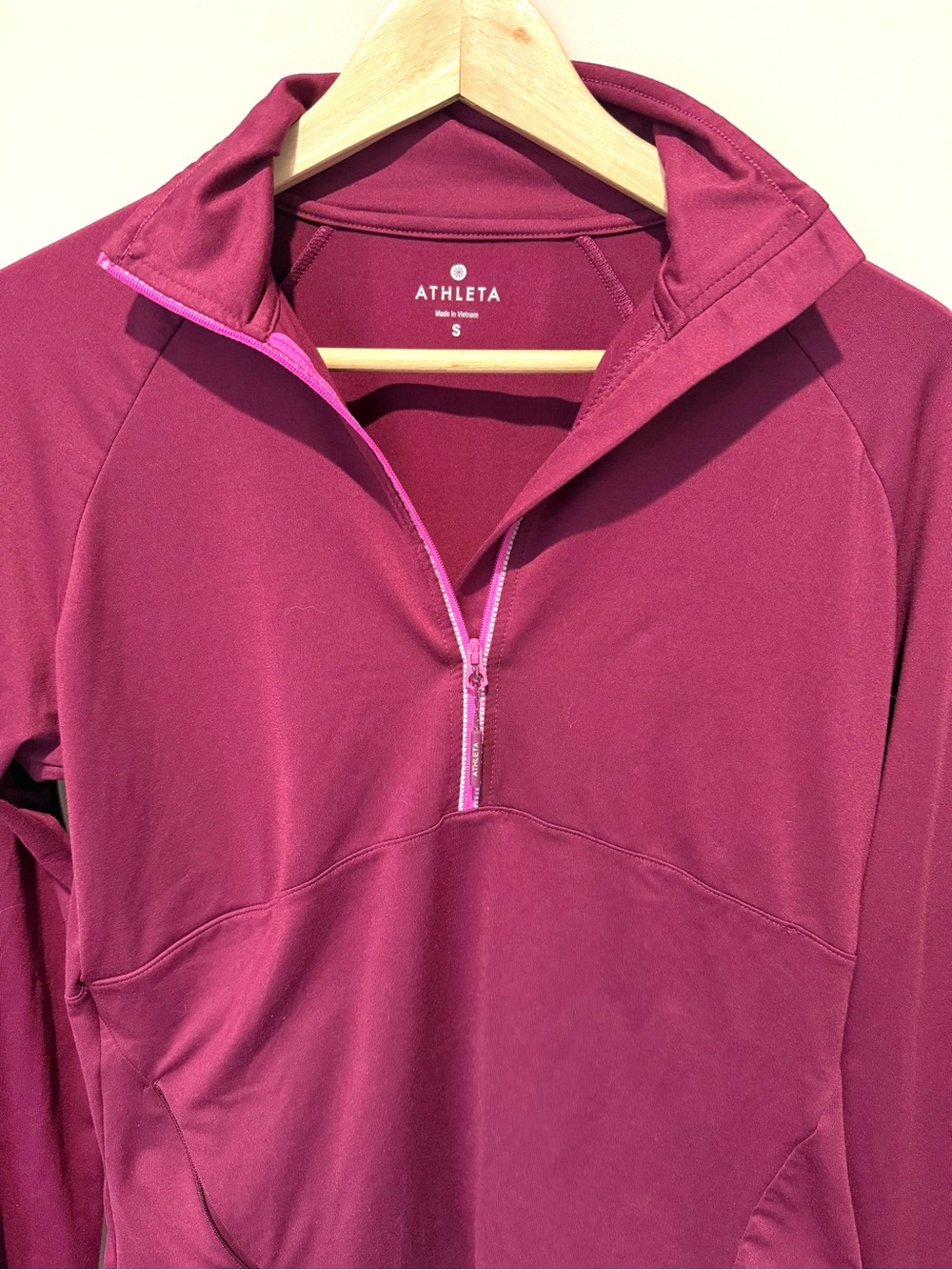 Athleta Malibu Hike Half-Zip Performance Pullover in Wine/Burgundy - Picture 2 of 4